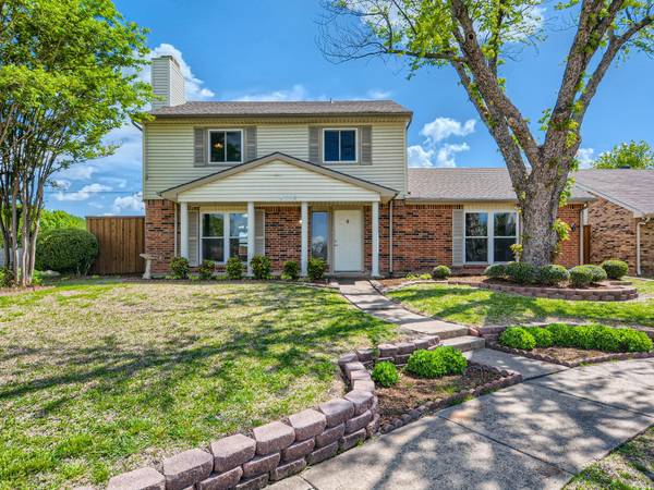 9118 Denver Street, Rowlett, TX 75088