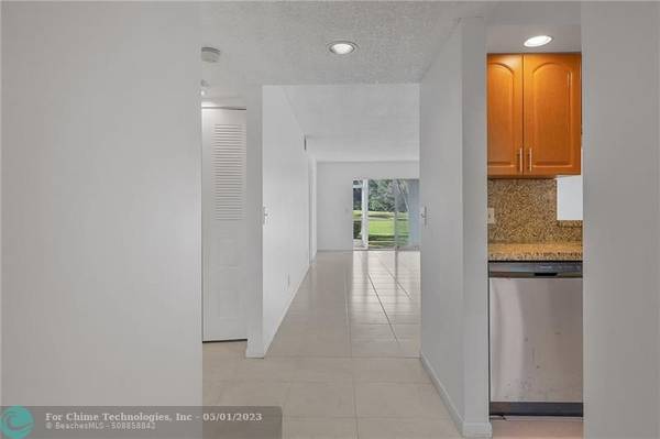 Pembroke Pines, FL 33027,12500 SW 6th St  #106N