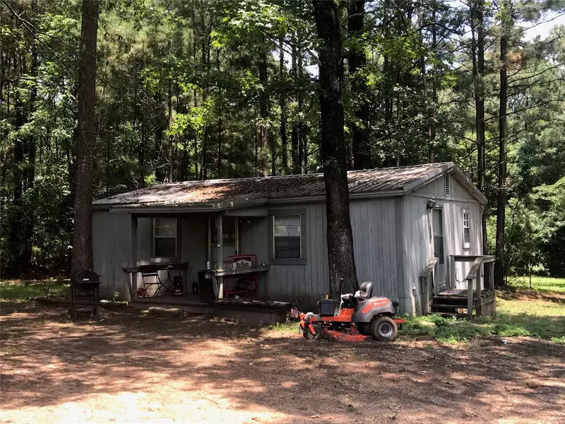 1249 Camp Zion Road, Haughton, LA 71037