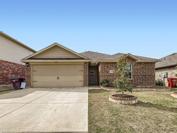 1832 Strongbark Drive, Royse City, TX 75189