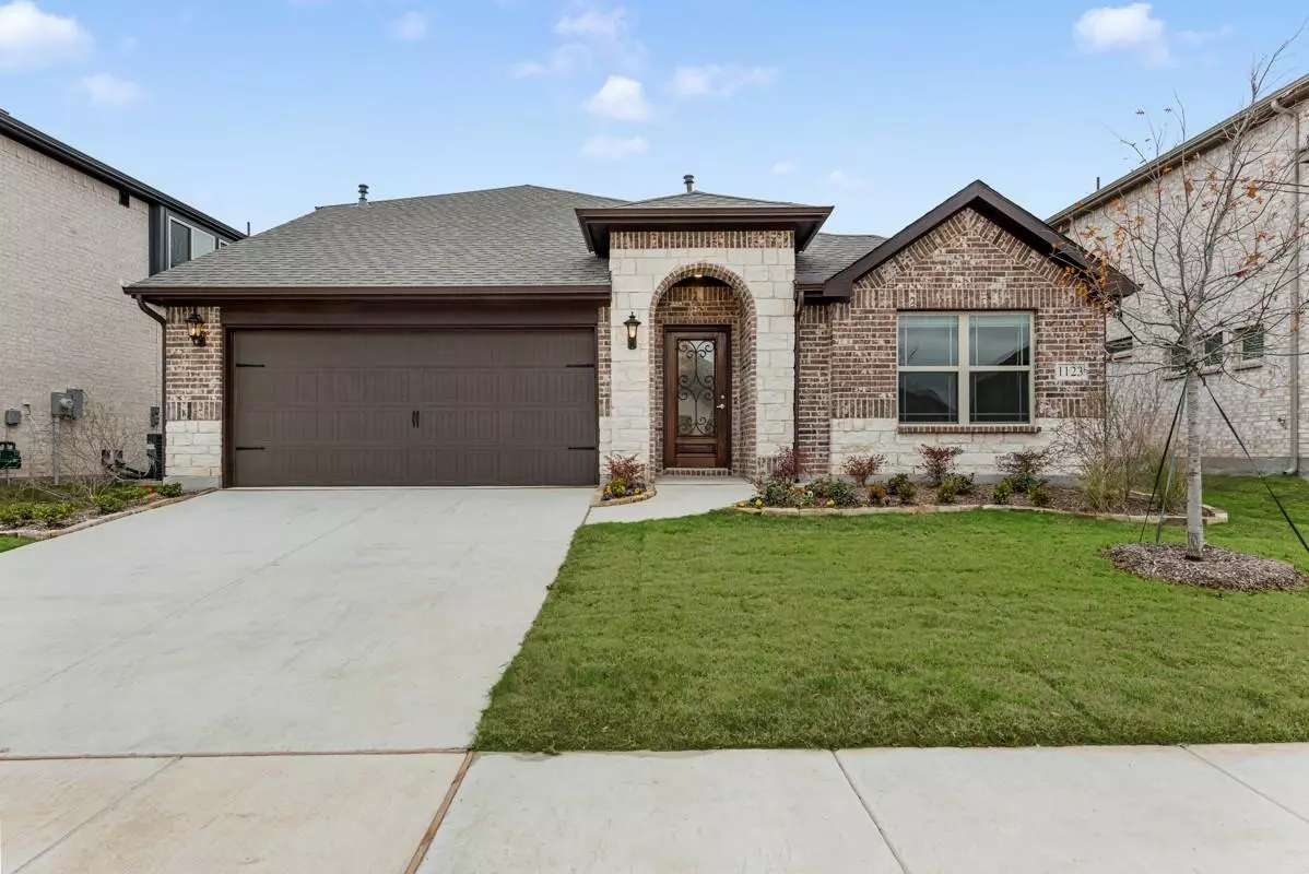 Aubrey, TX 76227,1123 Saddle Ridge Drive