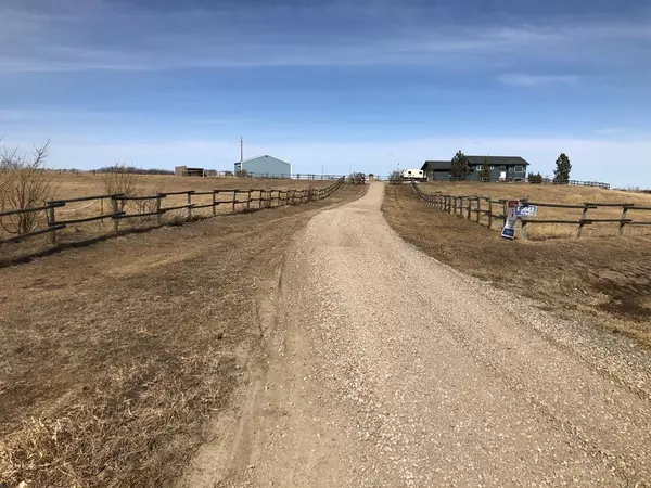 Rural Foothills County, AB T1S 4R6,80042 312 AVE E