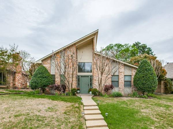 1707 Woodoak Drive, Richardson, TX 75082