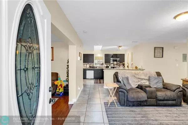 Other City - In The State Of Florida, FL 32825,1608 Miami Rd