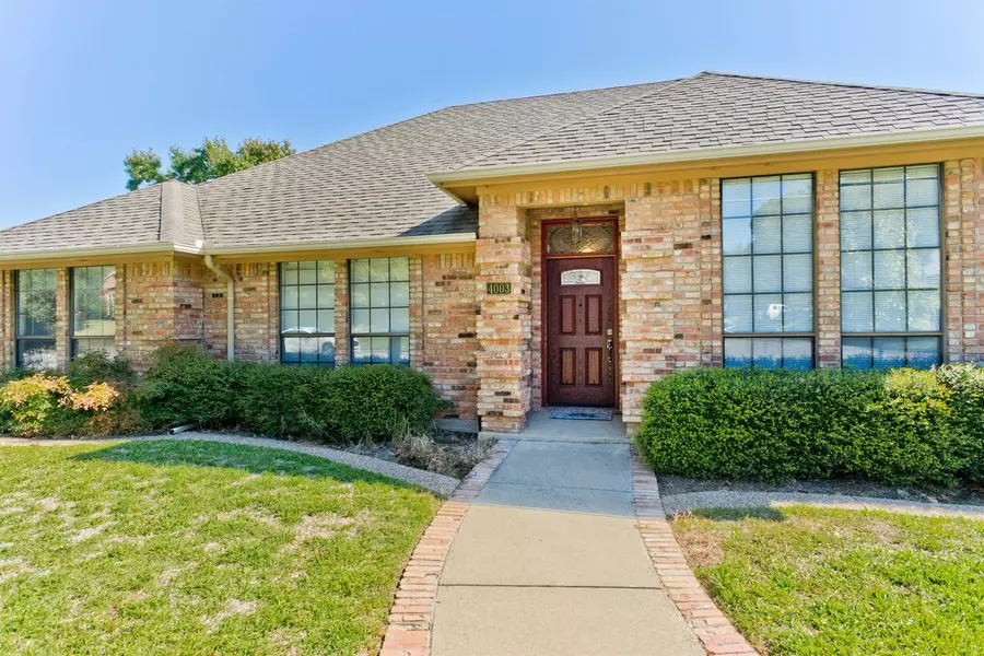 4003 Tuscany Lane, Arlington, TX 76016