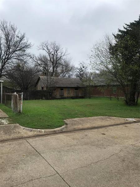 2606 Summit View Street, Grand Prairie, TX 75050