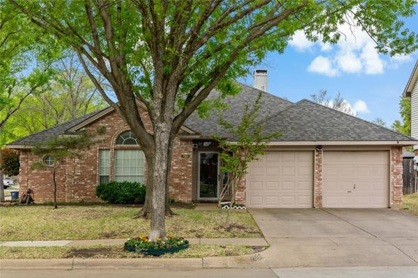 7501 Lake Arrowhead Drive, Fort Worth, TX 76137