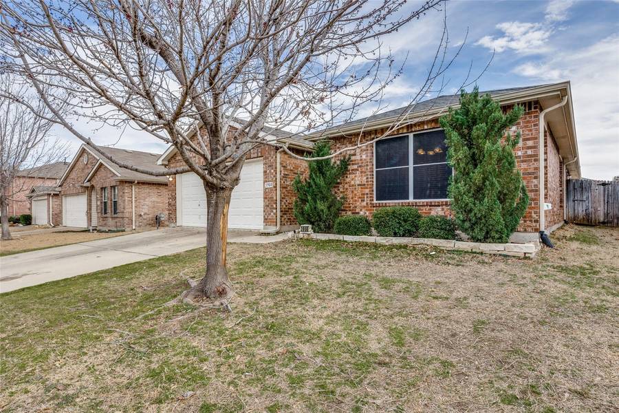 3908 Carlsbad Way, Fort Worth, TX 76244