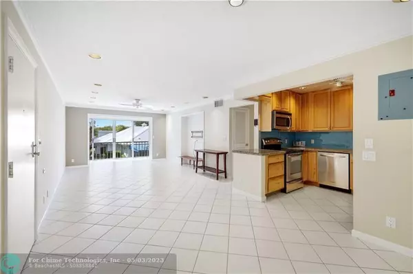 Fort Lauderdale, FL 33308,6435 Bay Club Dr  #3