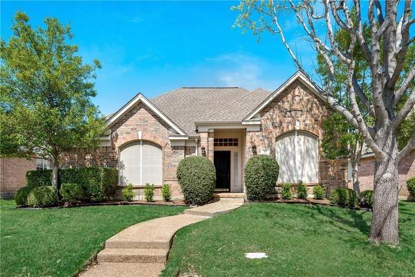 481 Crestview Point Drive, Lewisville, TX 75067