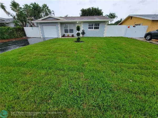 3281 NW 65th St, Fort Lauderdale, FL 33309