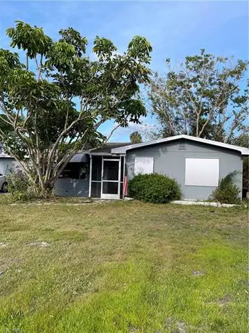 1300 Waite DR, North Fort Myers, FL 33903