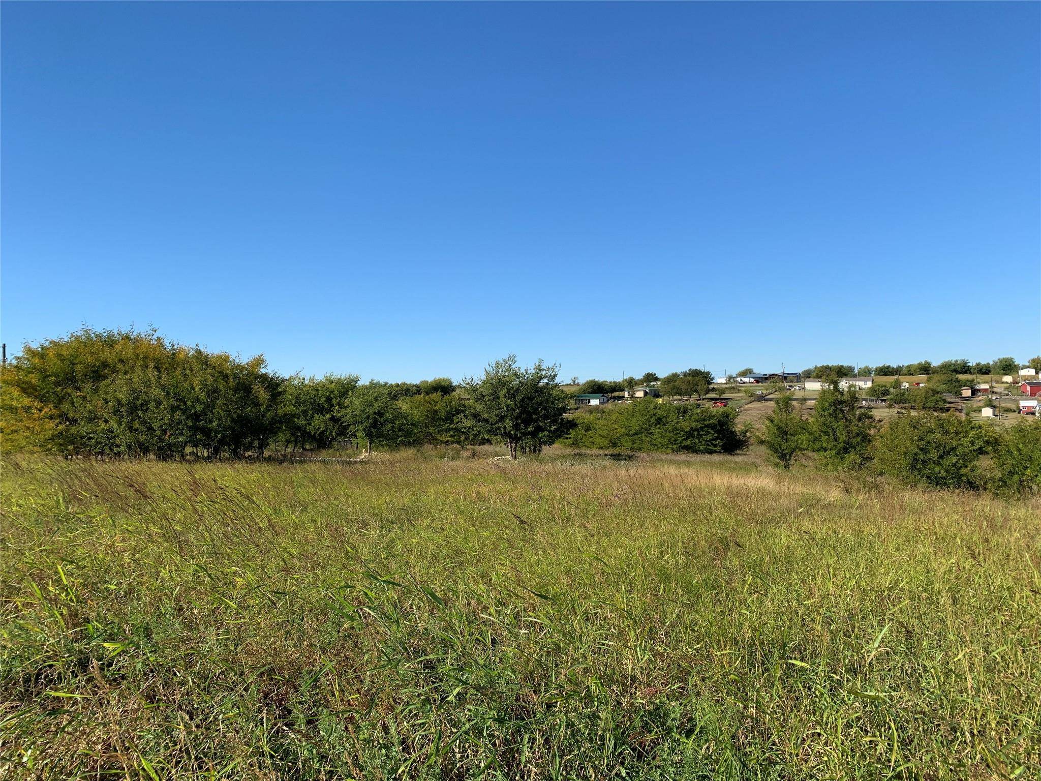 360 Prairie Trail, Rhome, TX 76078