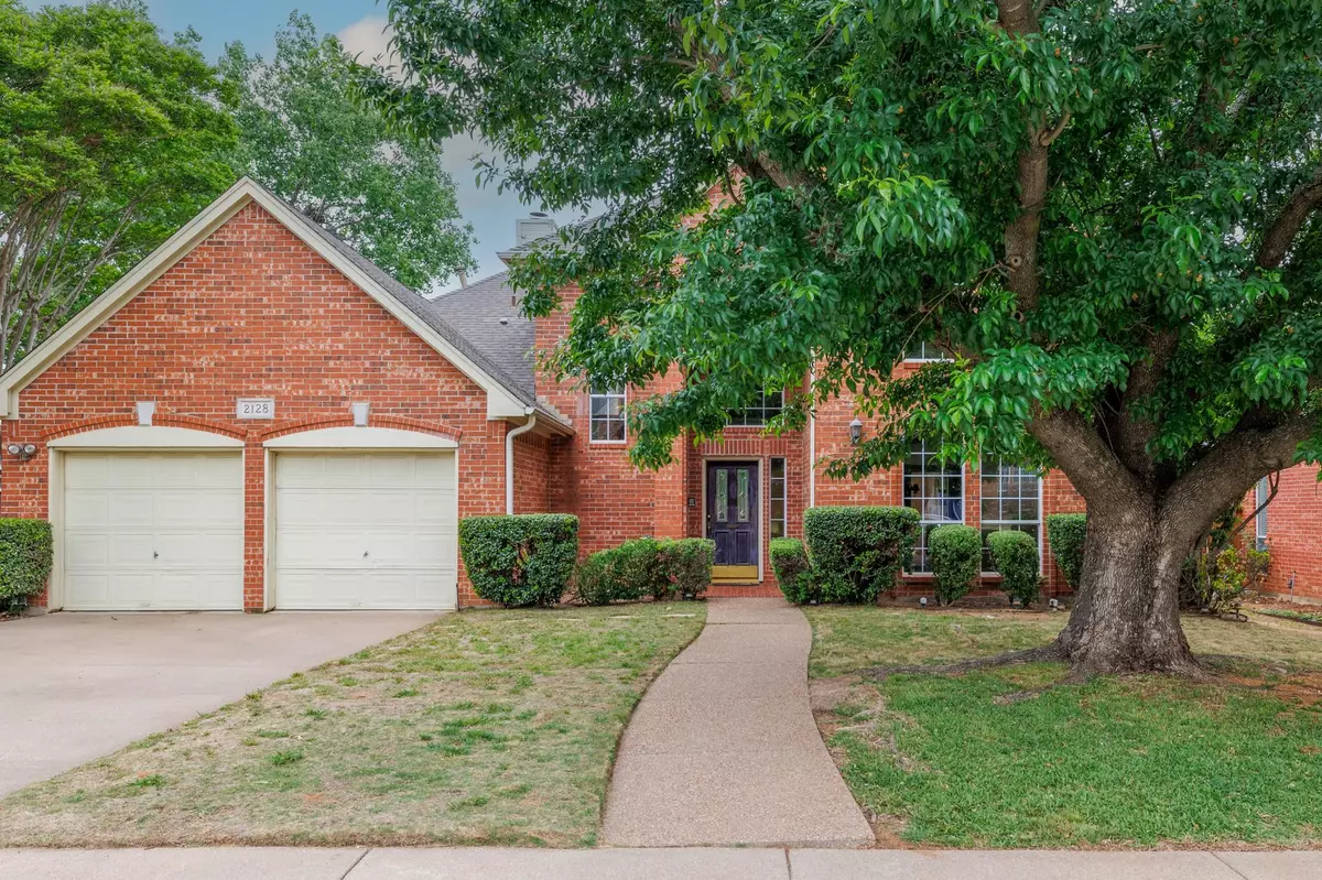 Grapevine, TX 76051,2128 Idlewood Drive