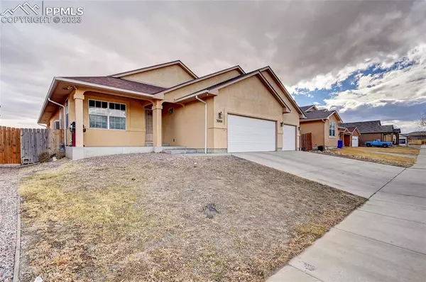 Pueblo, CO 81005,3000 Prairie Hawk LN