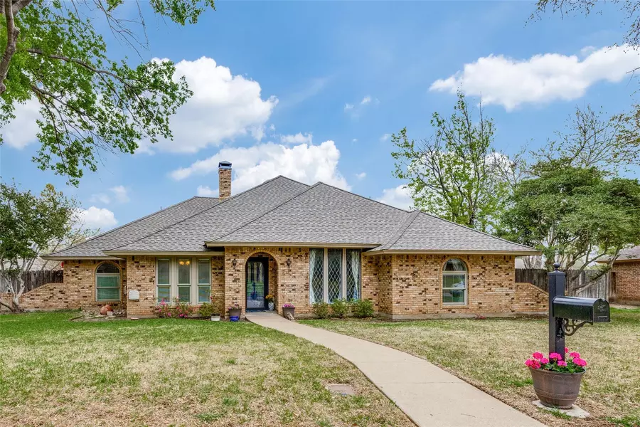 7217 Johnstone Lane, Fort Worth, TX 76133