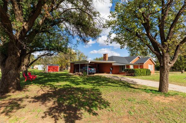 1201 N Avenue H, Haskell, TX 79521