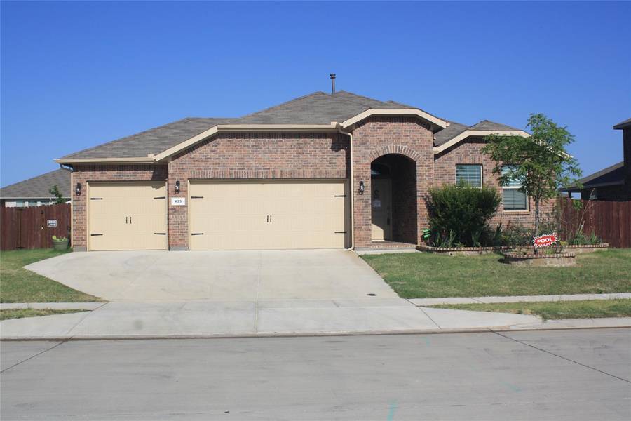 435 Skipper Lane, Azle, TX 76020