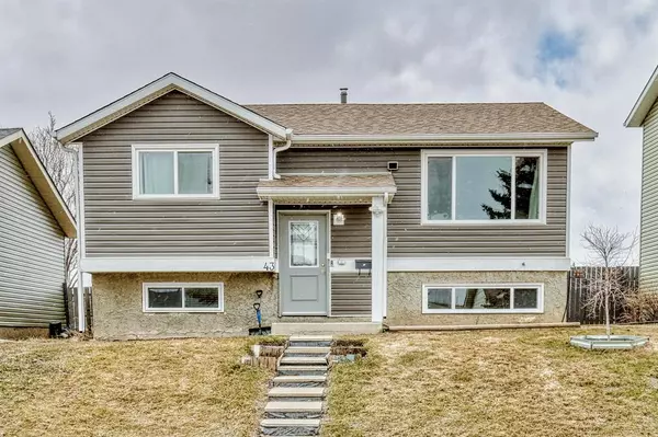 Calgary, AB T3J 1W8,43 Falton Rise NE