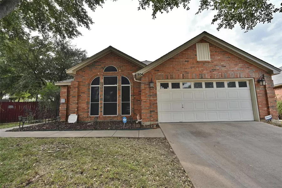 1804 Realistic Court, Bedford, TX 76021