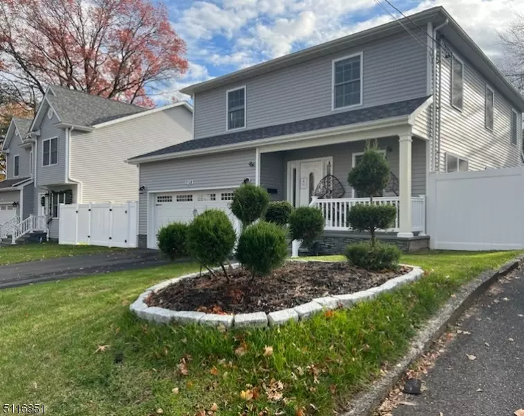 258 Hirliman Rd, Englewood City, NJ 07631