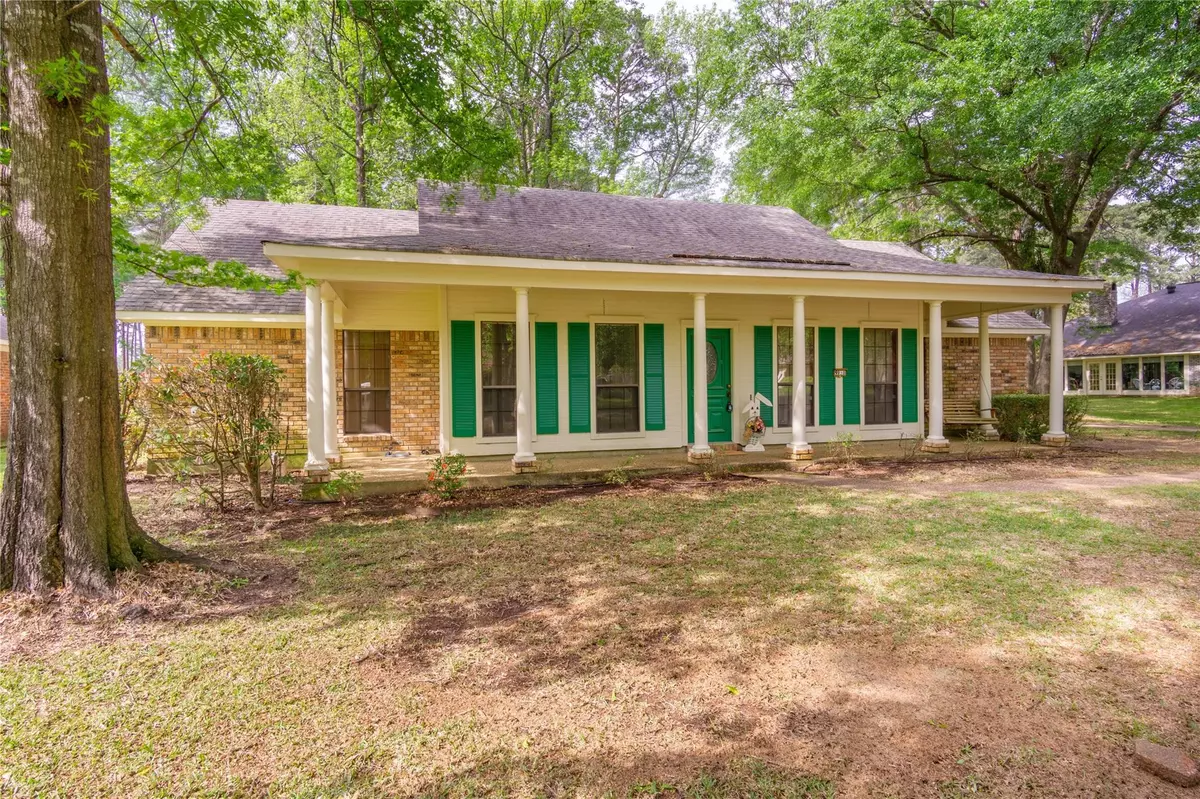 Shreveport, LA 71118,9910 Chase Island Drive