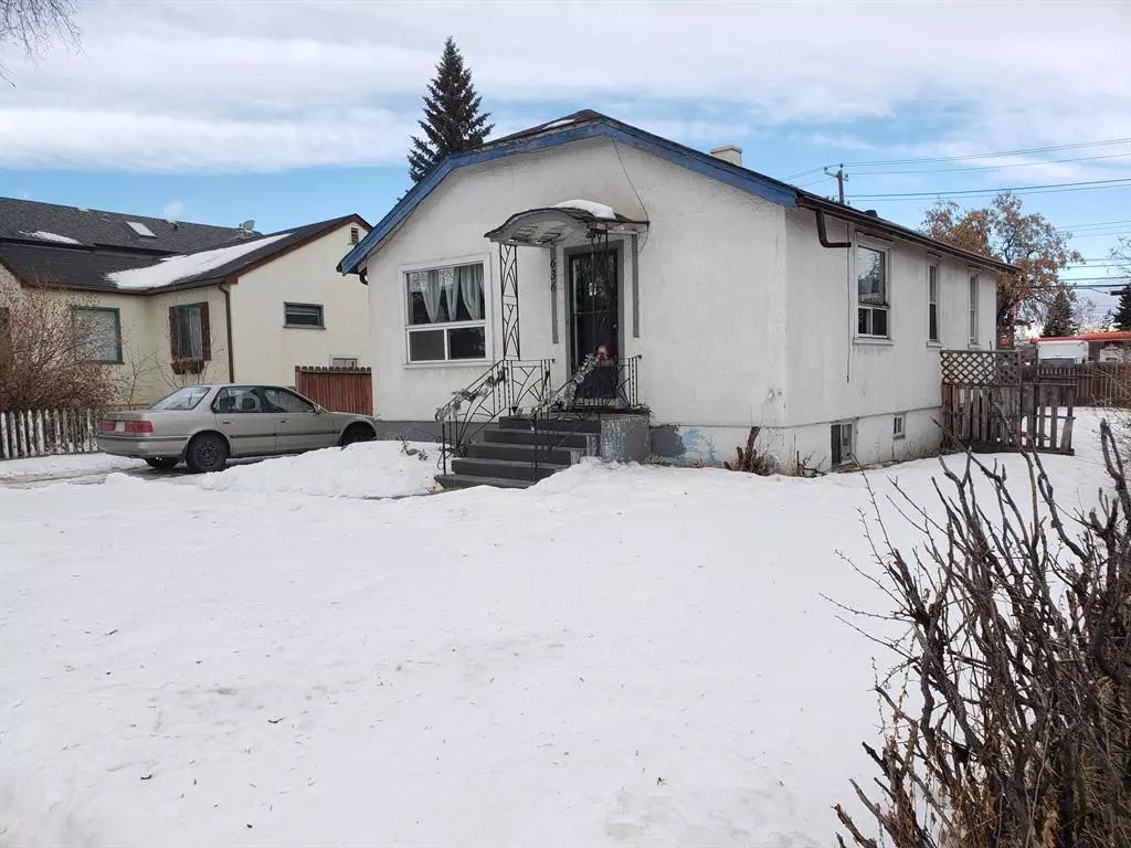 Calgary, AB T2E 1H8,636 15 AVE NE