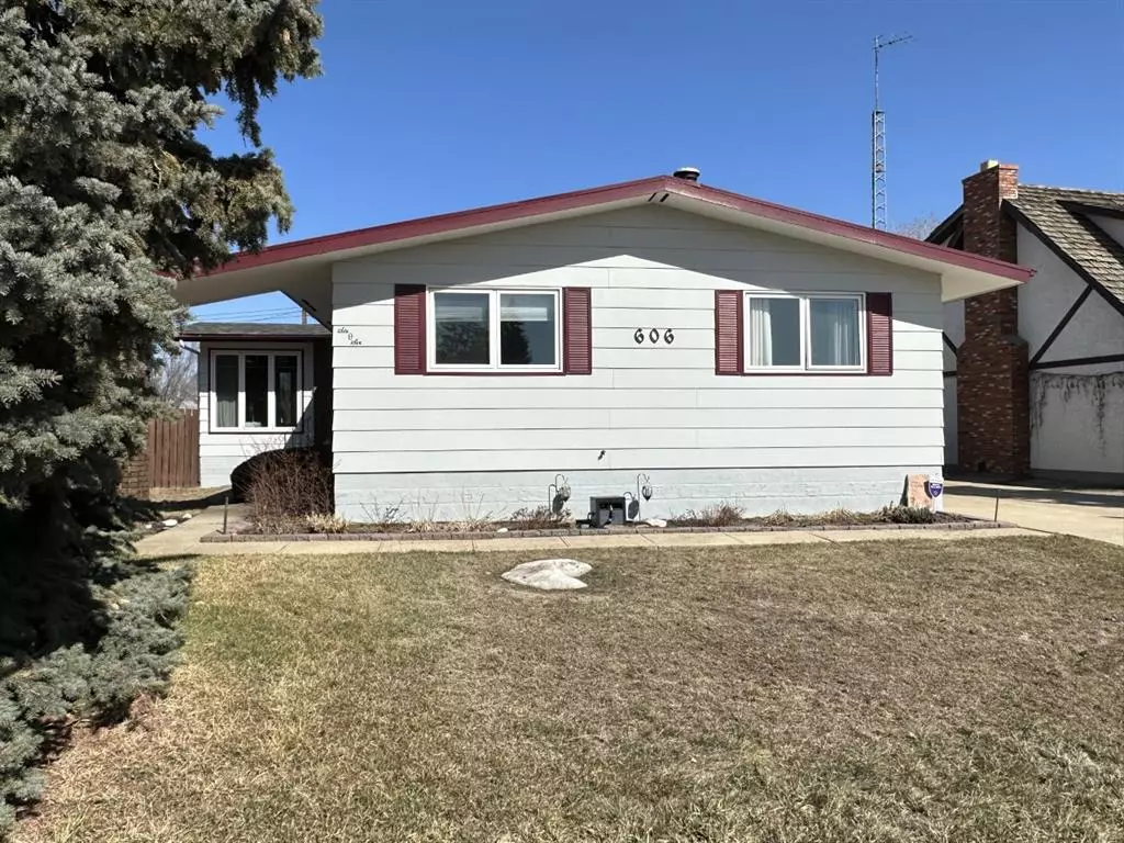 Hanna, AB T0J 1P0,606 7 AVE W