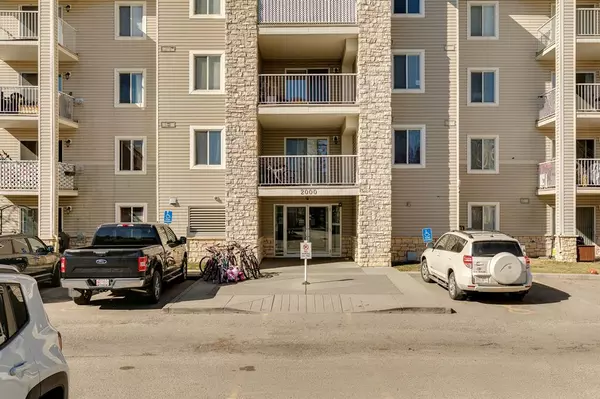 Calgary, AB T2Y4T7,16320 24 ST SW #2408