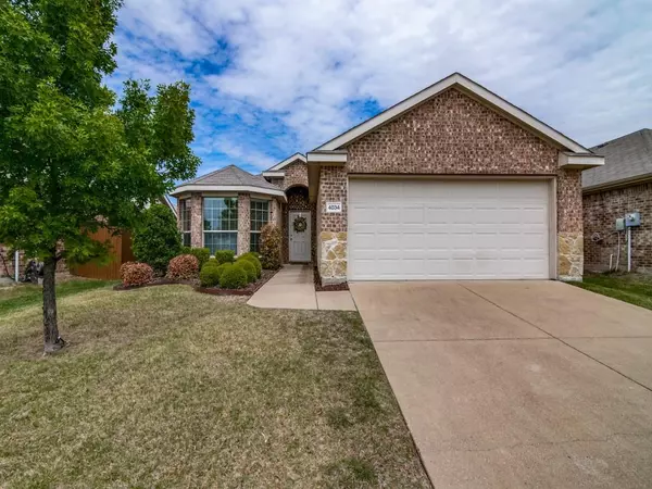 4034 Autumnwood Lane, Heartland, TX 75126