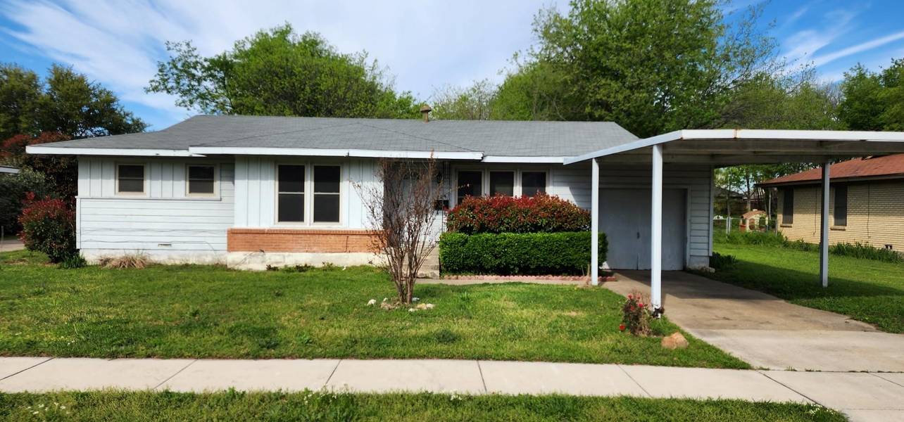 329 Western Avenue, Saginaw, TX 76179