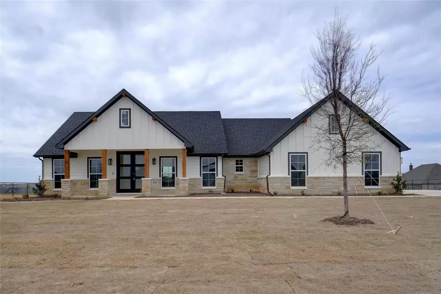 6900 Scarlett Way, Godley, TX 76044