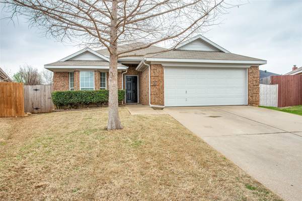 5021 Mountain Valley Court, Fort Worth, TX 76123