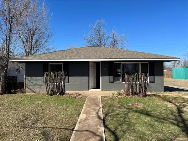 220 SW 19th Street, Guthrie, OK 73044