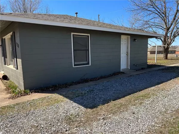 Guthrie, OK 73044,220 SW 19th Street