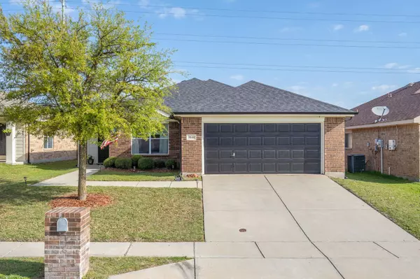 Fort Worth, TX 76108,9840 Sparrow Hawk Lane