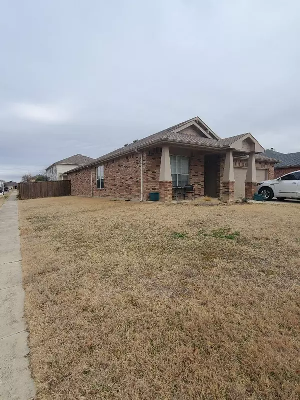 Krum, TX 76249,1617 Totem Pole Way