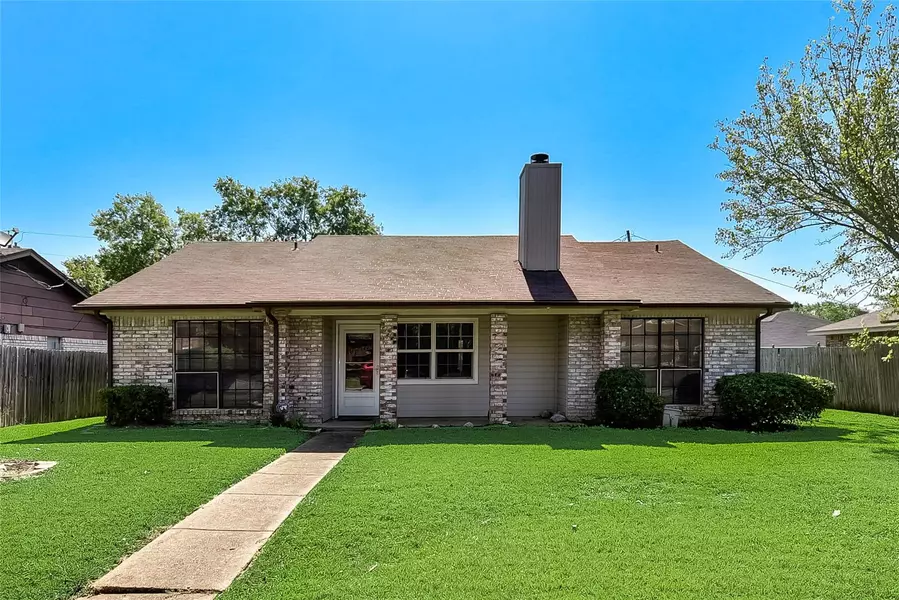 2614 Hartford Lane, Lancaster, TX 75134