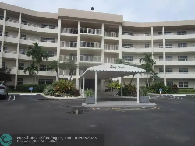 555 Oaks Ln  #305, Pompano Beach, FL 33069