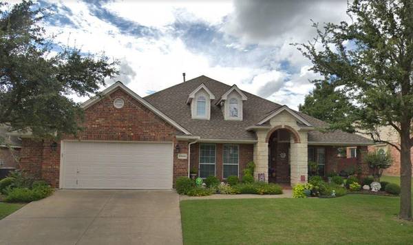 10605 Grayhawk Lane, Fort Worth, TX 76244