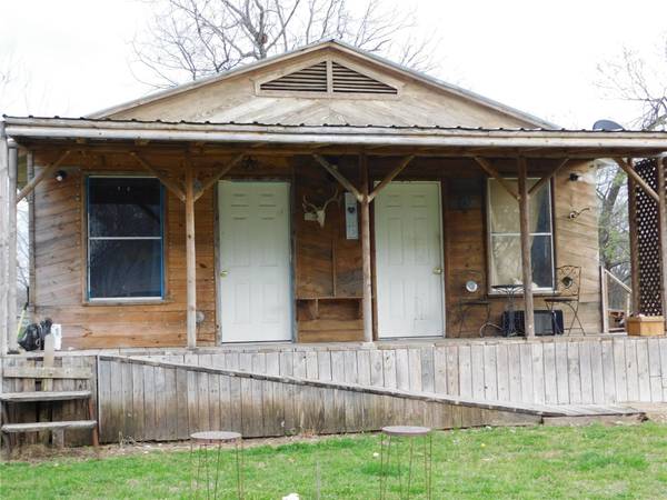 505 NW 2nd Street, Hubbard, TX 76648