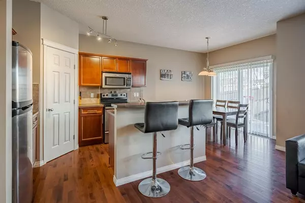 Calgary, AB T3R 0B5,392 Kincora Glen Rise NW