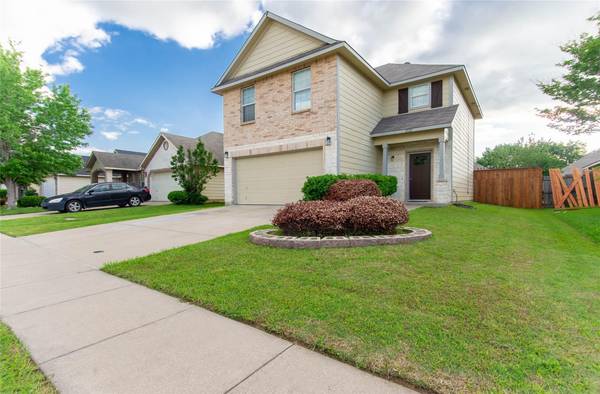 10520 Flagstaff Run, Fort Worth, TX 76140