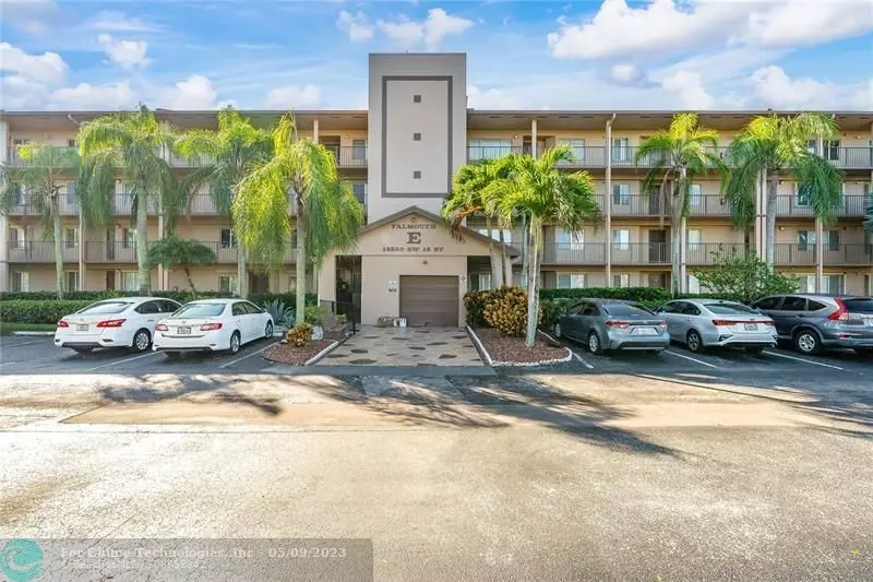 Pembroke Pines, FL 33027,12550 SW 15th St  #213E