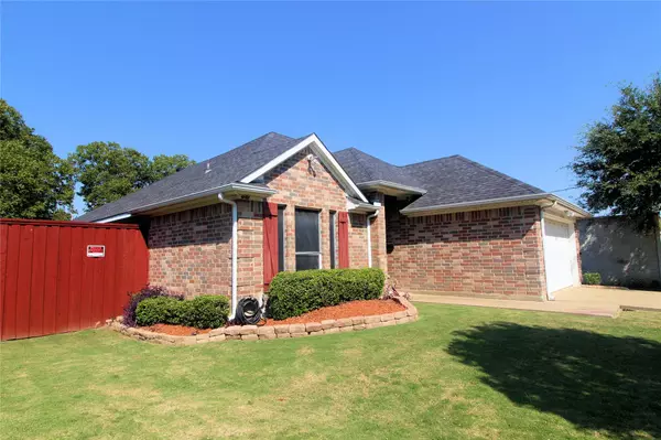 1905 Cranford Drive,  Garland,  TX 75041