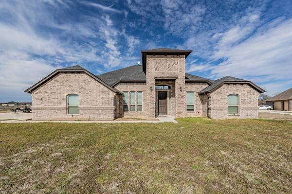 140 Katy Ranch Drive, Weatherford, TX 76085