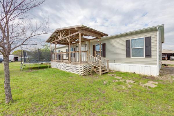 8875 County Road 3602, Quinlan, TX 75474