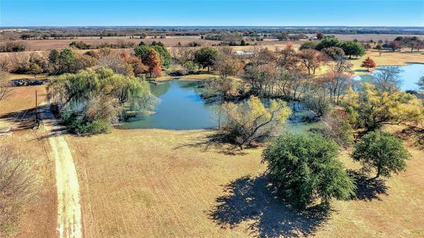 4567 E Leslie Lane, Sherman, TX 75090