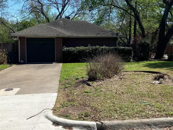 121 & 111 N 24th Street #1, Corsicana, TX 75110