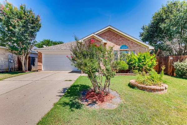 7409 Grass Valley Trail, Fort Worth, TX 76123